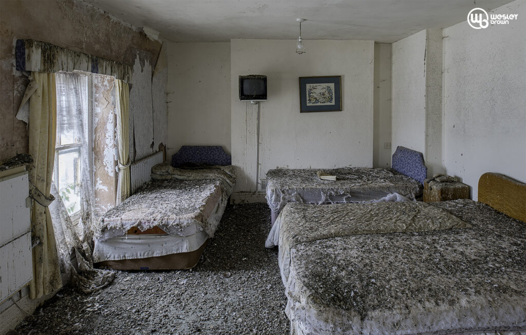 Old Hotel - Wales | 2023