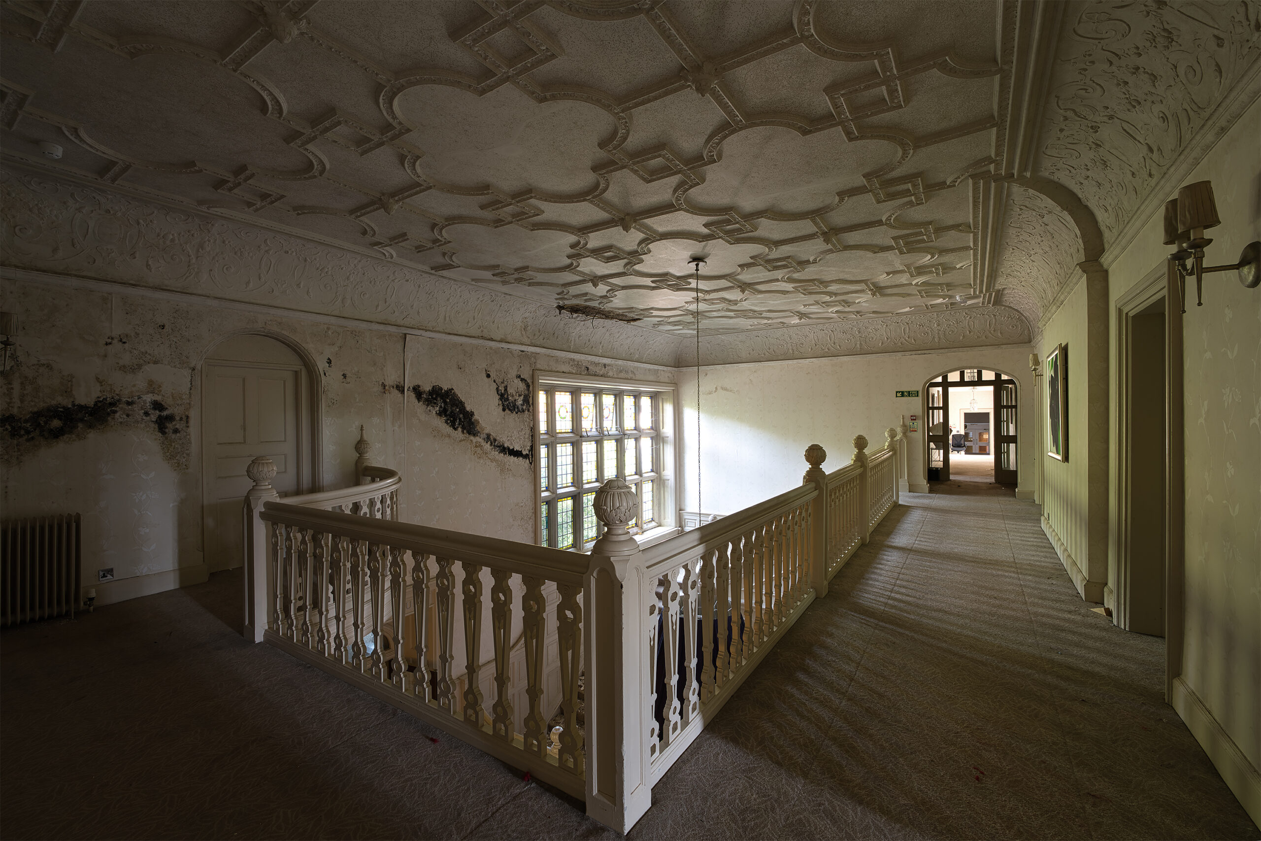 Grayshot Spa - Main Corridor
